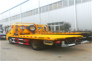 滴道区附近拖车救援搭电