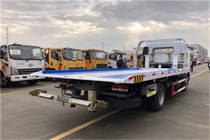 滴道区汽车救援补胎