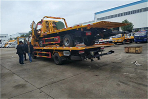 滴道区同城汽车补胎