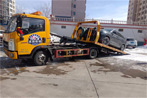 滴道区救援拖车费用怎么算